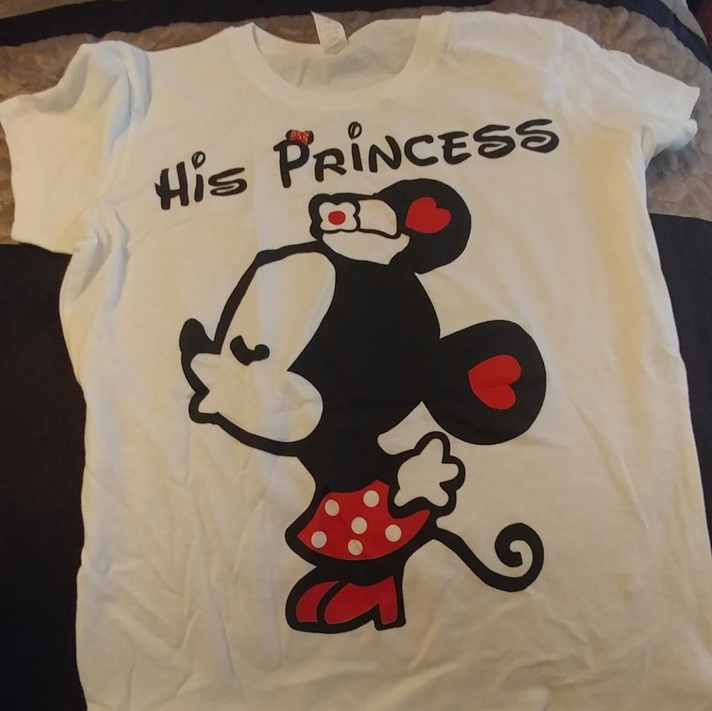 Minnie mouse t-shirt